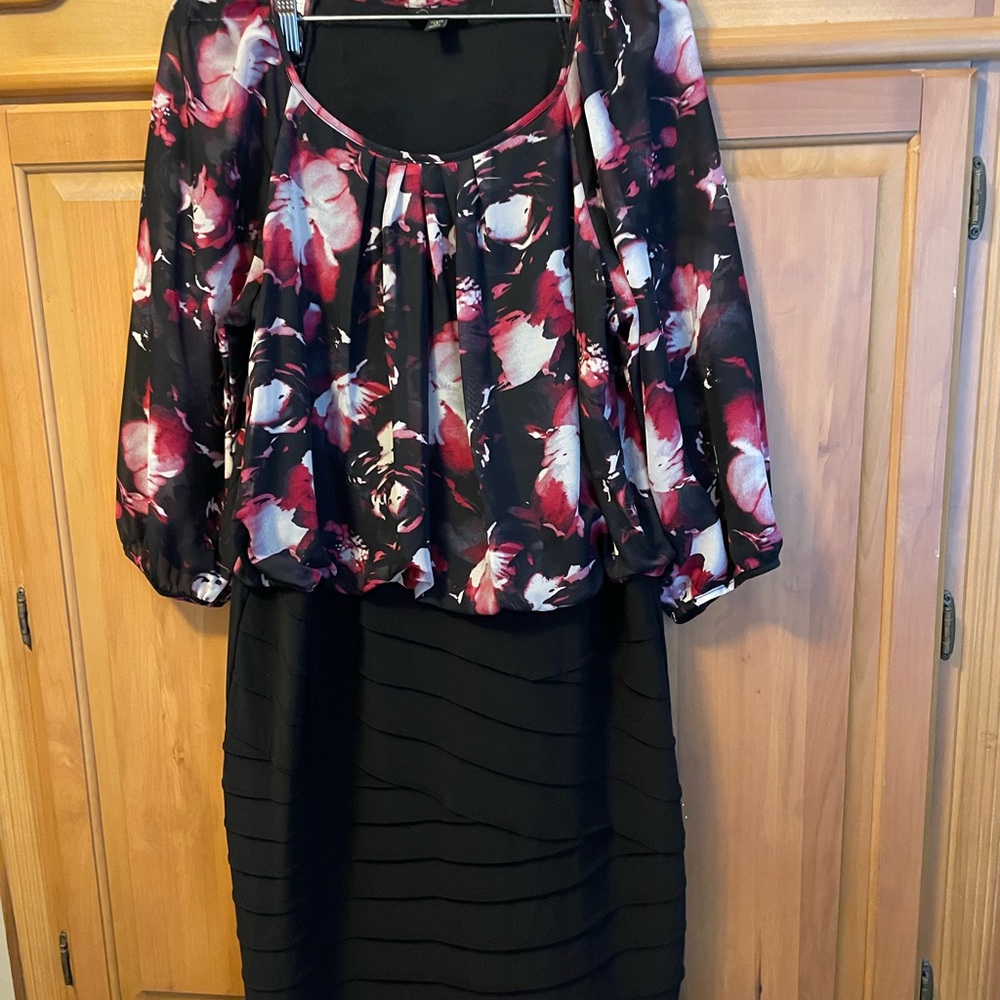 dressbarn Black and Red Floral Long Sleeve Dress